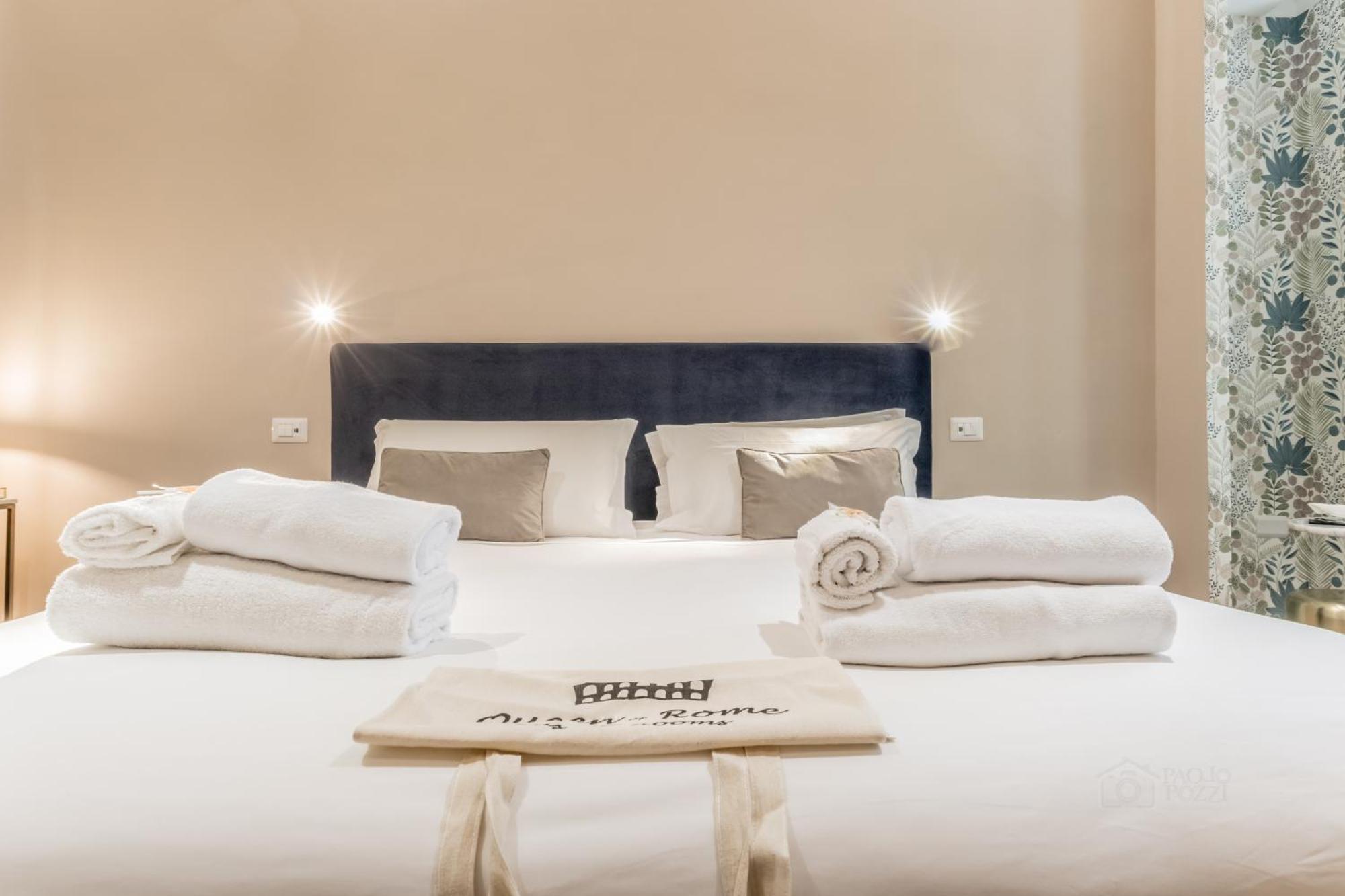Queen Of Rome Luxury Rooms Exterior foto