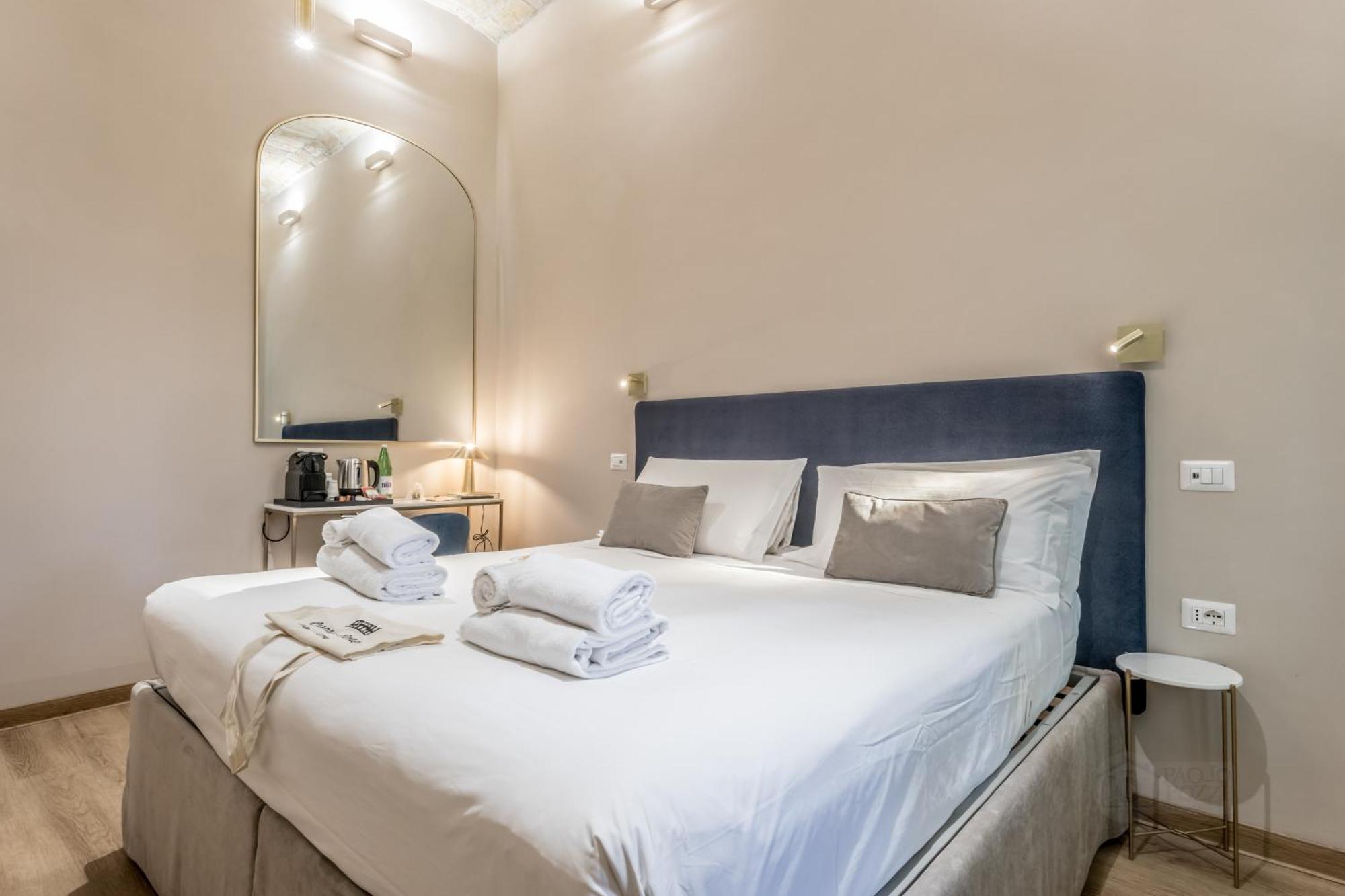 Queen Of Rome Luxury Rooms Exterior foto